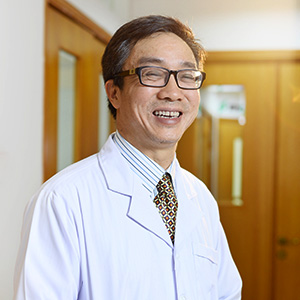 Dr Le Van Kim Anaesthesiologist