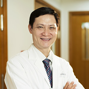 Dr Bui Anh Tuan Dentist